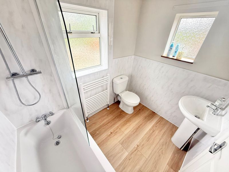 Park Avenue Saughall